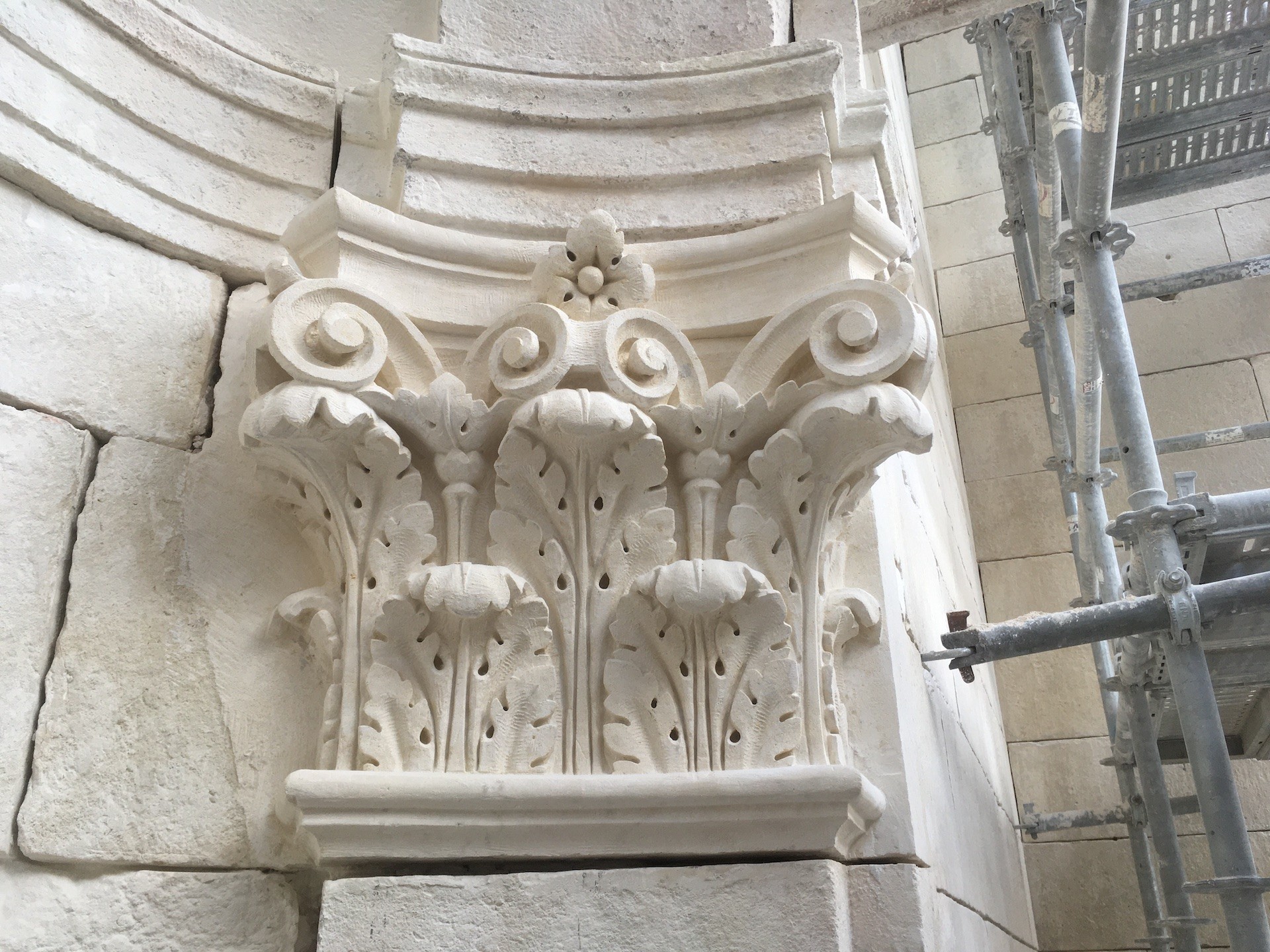 Chapiteau corinthien