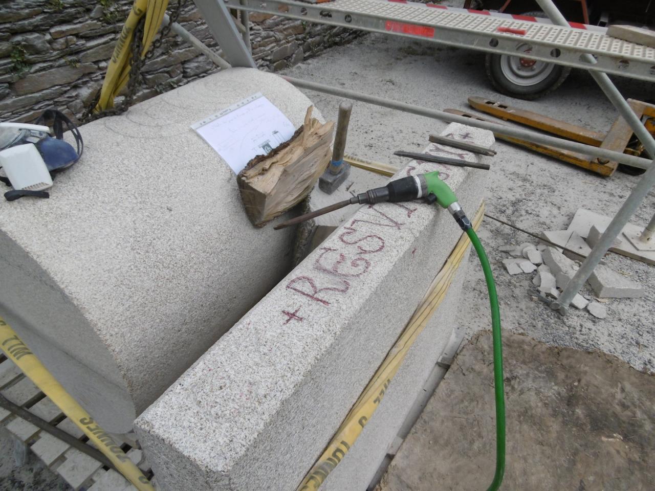 Engraving the altar