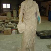 Statue to mold